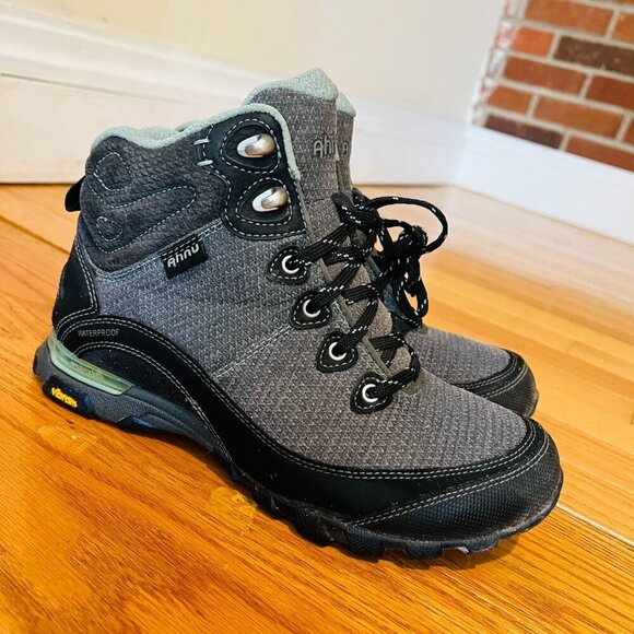 VERY NICE AHNU VIBRAM RUBBER WATERPROOF HIKING BOOTS WOMEN'S SIZE US 6.5 - Picture 16 of 16